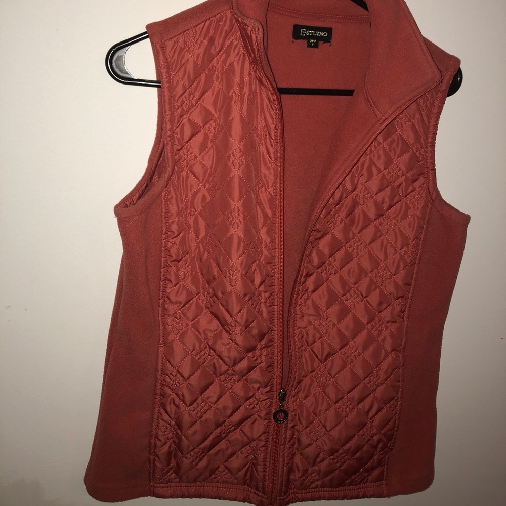 ORANGE VEST